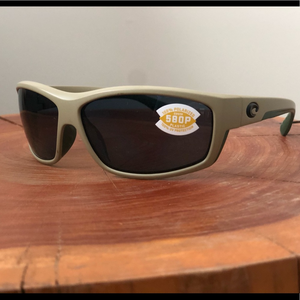 Costa Del Mar Saltbreak Sunglasses. 580P lenses